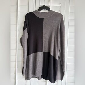 MILANO Design Group Grey & Black Long Sleeve Block Sweater